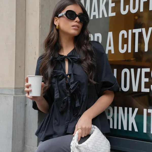 Missen Olivia & Kate Zwarte Strikjes 3/4 Mouwen-Blouse