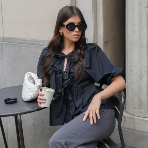 Missen Olivia & Kate Zwarte Strikjes 3/4 Mouwen-Blouse